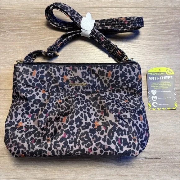 Travelon Women's Crossbody Bag Anti-Theft RFID Purse NWT Leopard Print - Picture 1 of 11